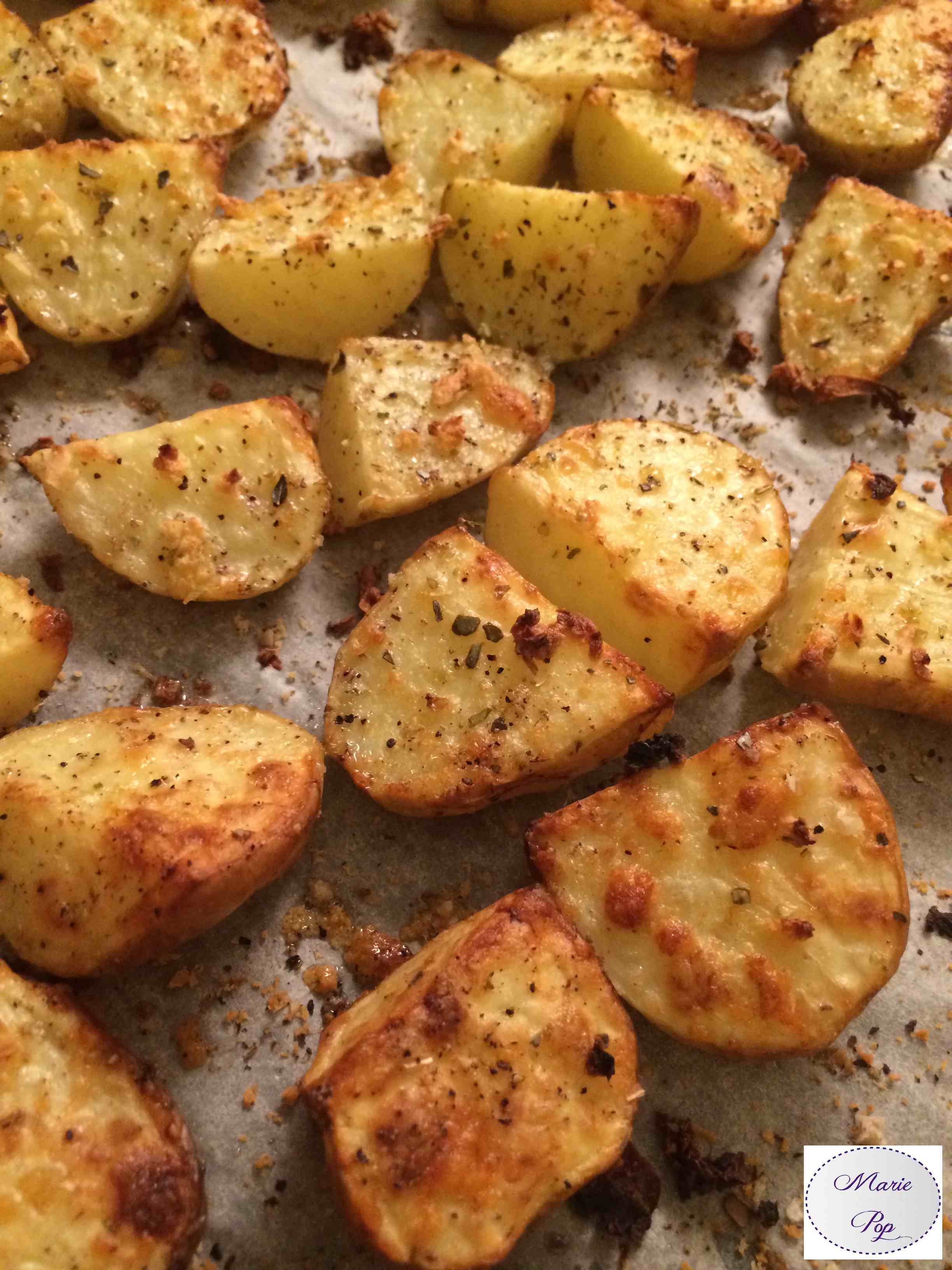 Pommes de terre à l'ail et aux herbes - la recette